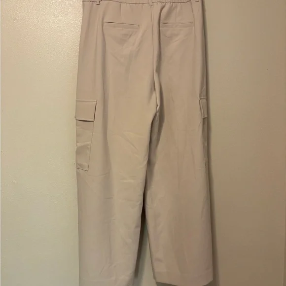 Chicos Wide-Leg Cargo Pants Size 2R - Picture 9 of 9